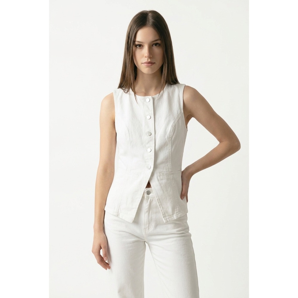 Altar'd State White Denim Button‎ Down Vest Sleeveless Peplum Top Small ST2571-2